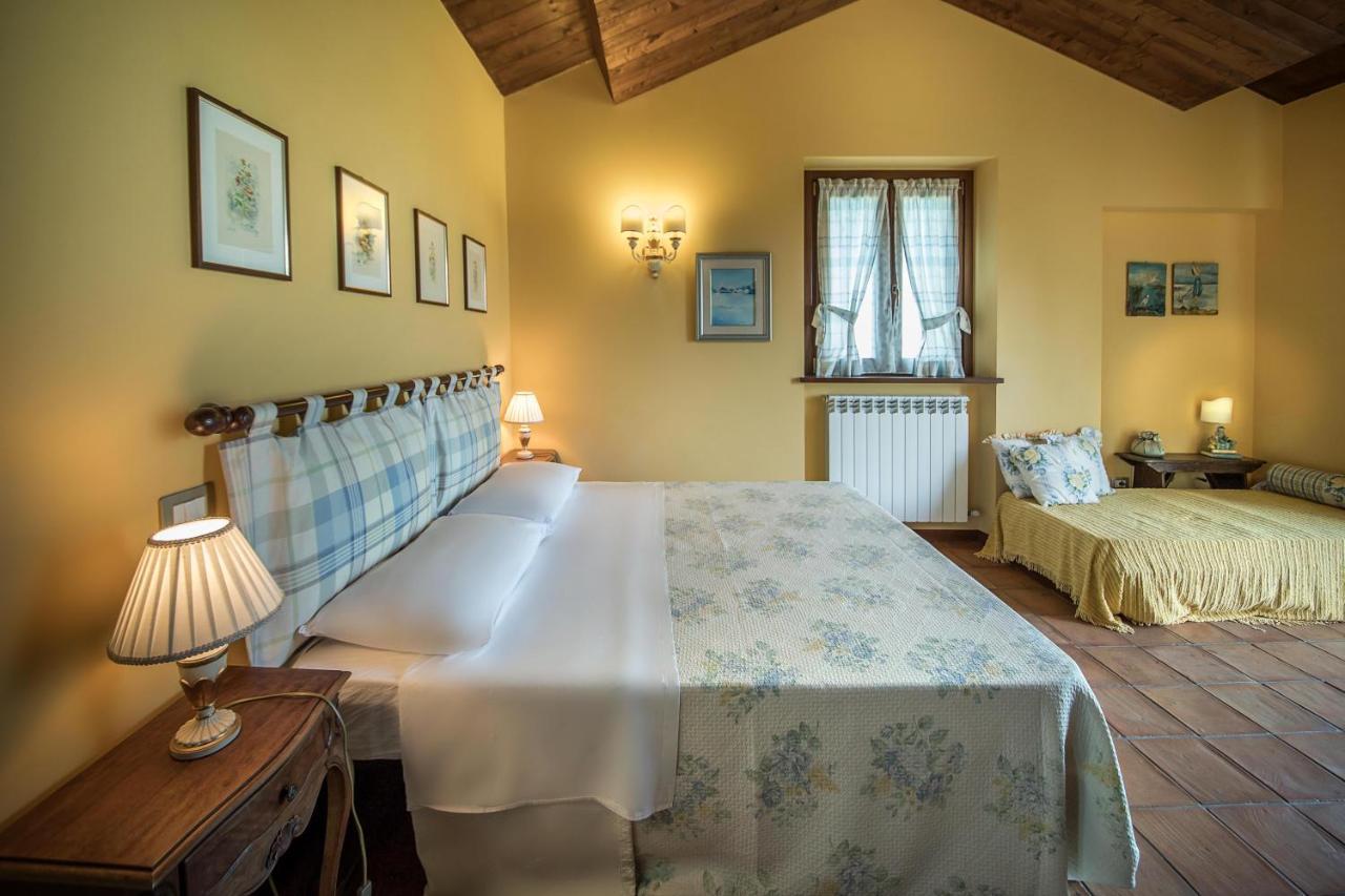 לינה וארוחת בוקר פוטנצה פיצ'נה Agriturismo Le Castella מראה חיצוני תמונה